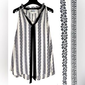 Alice Blue Stitch Fix Blouse Top Size Medium Coquette Girl Avant Garde